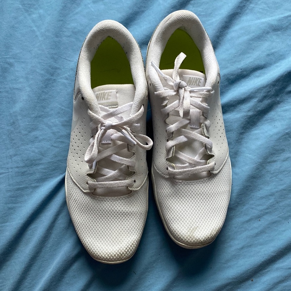 Nike cheer shoes